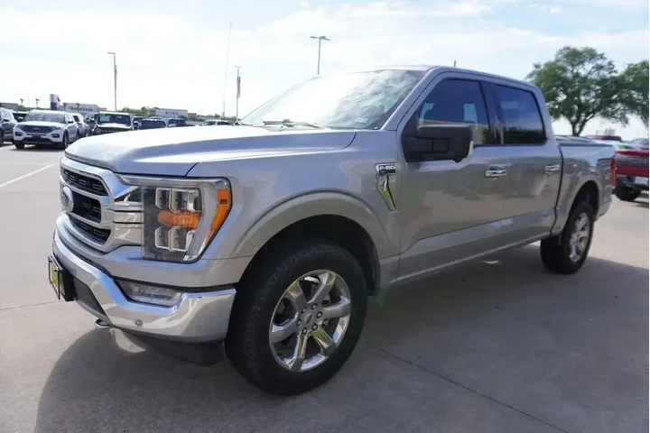 $37488 : Ford F-150 2021 4x4 XL 4dr S image 3