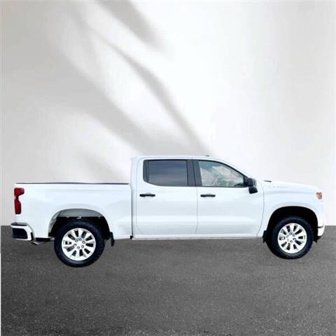 $28990 : 2021 Silverado 1500 Custom image 3