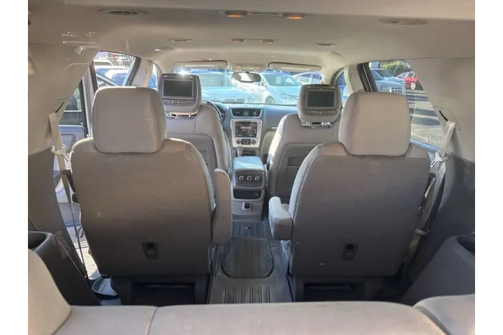 2015 GMC Acadia SLE-2 image 9