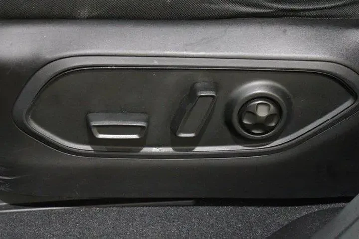 $31892 : Jeep Grand Cherokee 2024 4x4 image 4