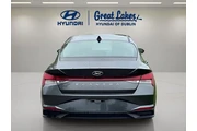$18866 : Hyundai ELANTRA 2021 SEL 4dr thumbnail