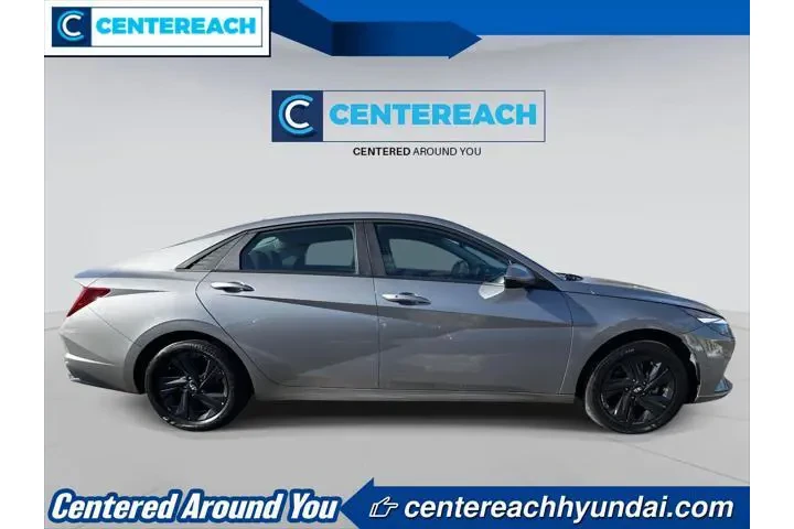 $23555 : Hyundai ELANTRA Hybrid 2023 image 6