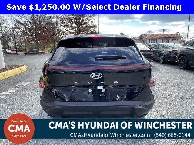 $24999 : PRE-OWNED 2024 HYUNDAI KONA S image 4