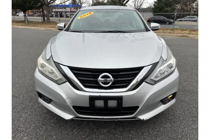 $8900 : 2018 Altima 2.5 SL image 8