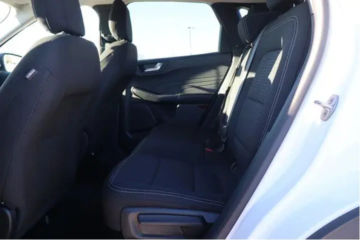 $27990 : Ford Escape 2023 AWD Active image 10