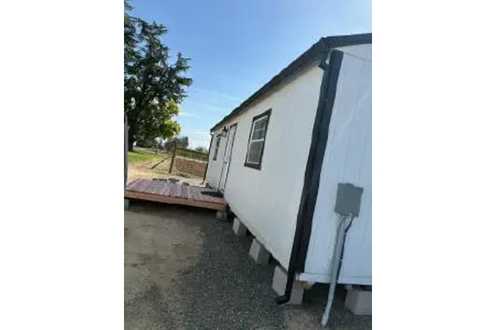 AAA GUTTERS & DOWNSPOUTS image 6