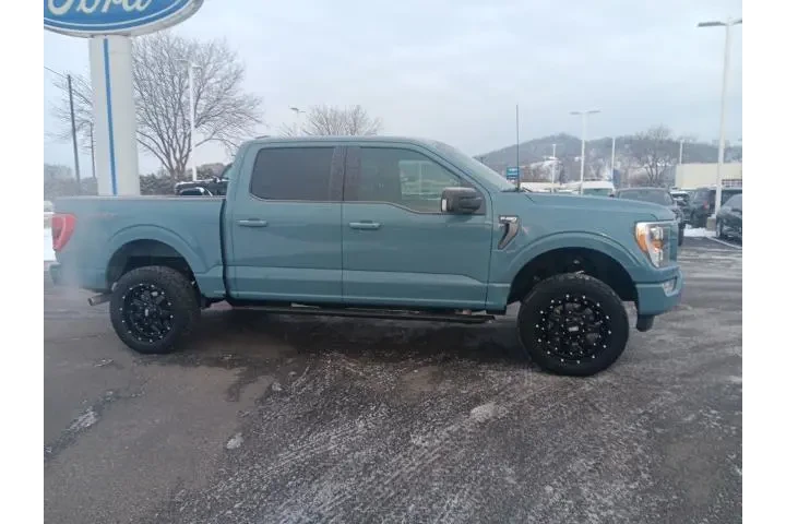 $39900 : Ford F-150 2023 4x4 XLT 4dr image 3