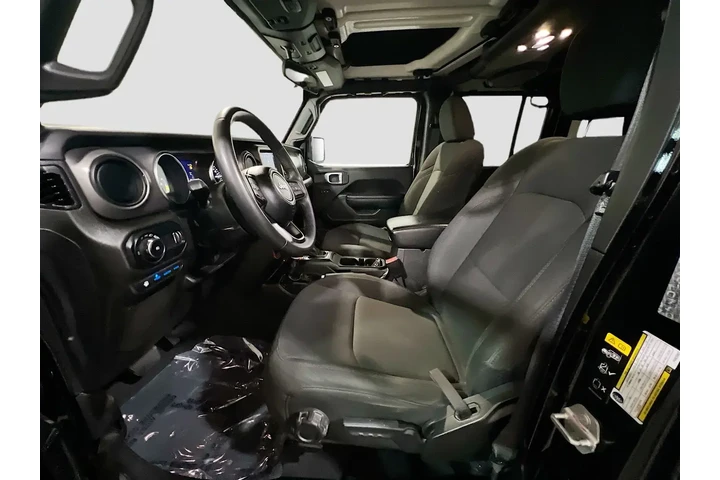 $24990 : Jeep Wrangler 2023 4x4 Willy image 9