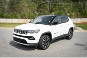 $27987 : Jeep Compass 2024 4x4 Limite thumbnail