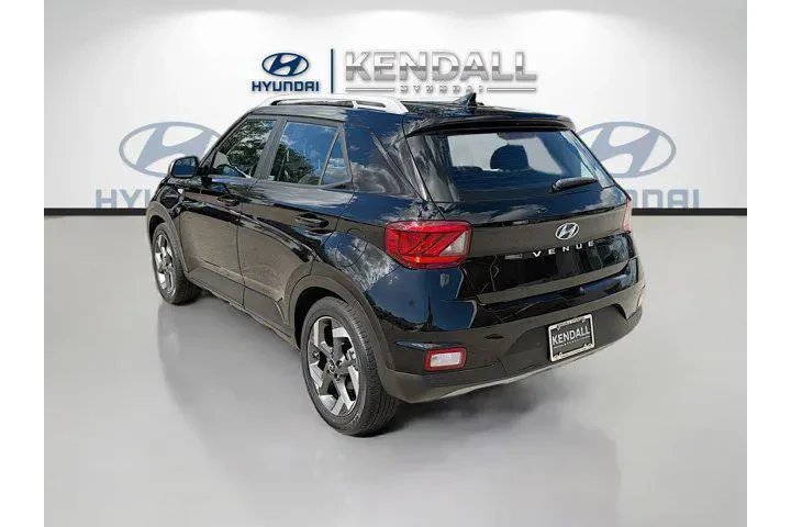 $14699 : Hyundai VENUE 2022 SEL 4dr C image 5
