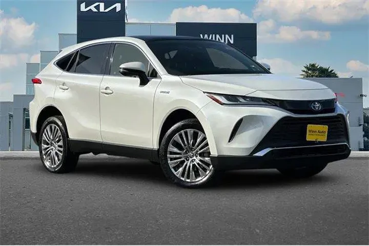 $28412 : Toyota Venza 2021 AWD LE 4dr image 2