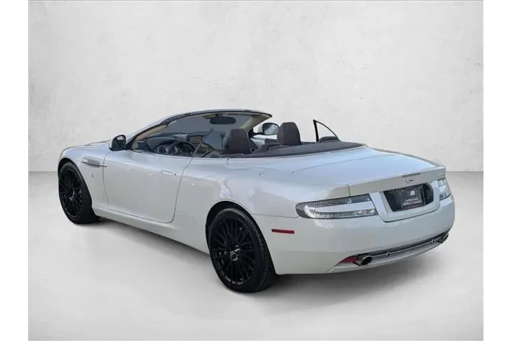 $39500 : Aston Martin DB9 2010 Volant image 7