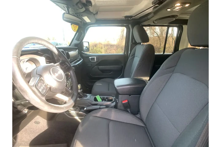 $29998 : Jeep Wrangler 2023 4x4 Sport image 9