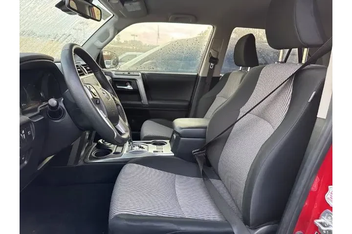 $38488 : Toyota 4Runner 2024 4x4 SR5 image 7