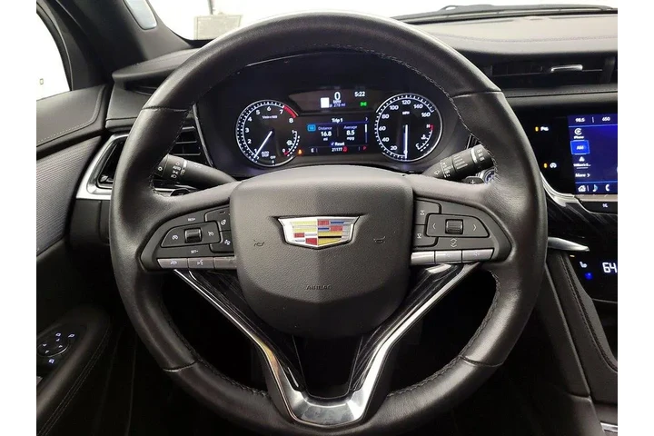 $37998 : Cadillac XT6 2025 Premium Lu image 10