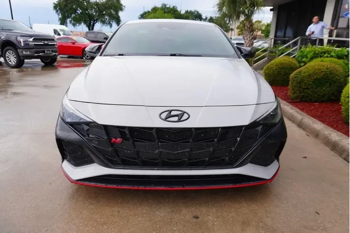 $25950 : Hyundai ELANTRA N 2022 4dr S image 10