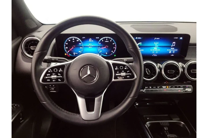 $27998 : Mercedes-Benz GLB 2022 AWD G image 10