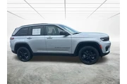 $35335 : Jeep Grand Cherokee 2024 4x2 thumbnail