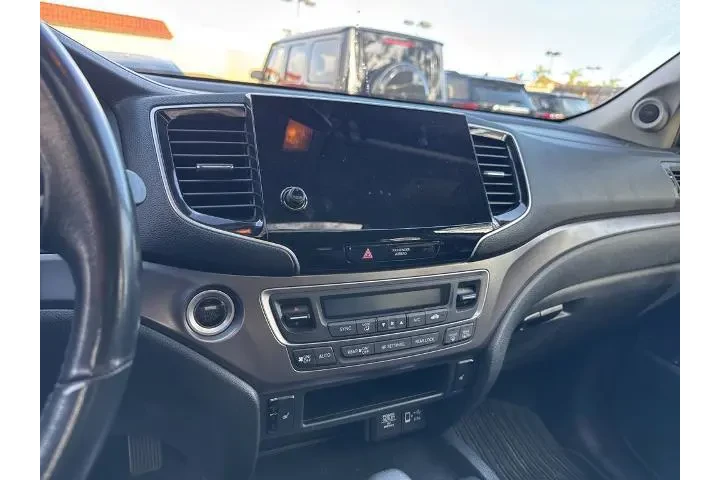 $26197 : Honda Pilot 2020 AWD EX-L 4d image 8