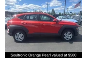 $24495 : Hyundai KONA 2025 AWD SE 4dr thumbnail