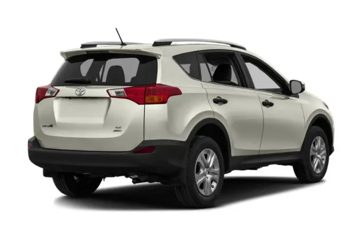$11000 : Toyota RAV4 2015 AWD Limited image 3