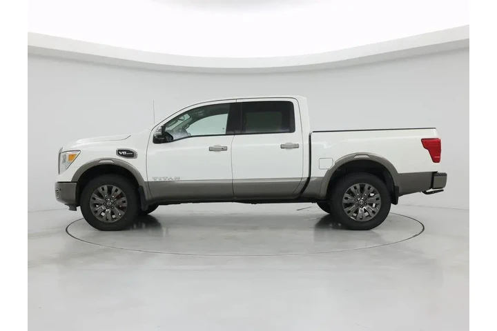 $28998 : Nissan Titan 2017 4x4 Platin image 3