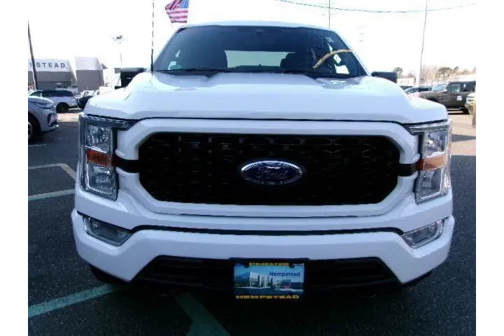 $39996 : Ford F-150 2022 4x4 XL 4dr S image 2