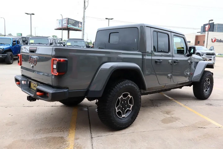 $32988 : 2021 Gladiator Mojave 4x4 image 5
