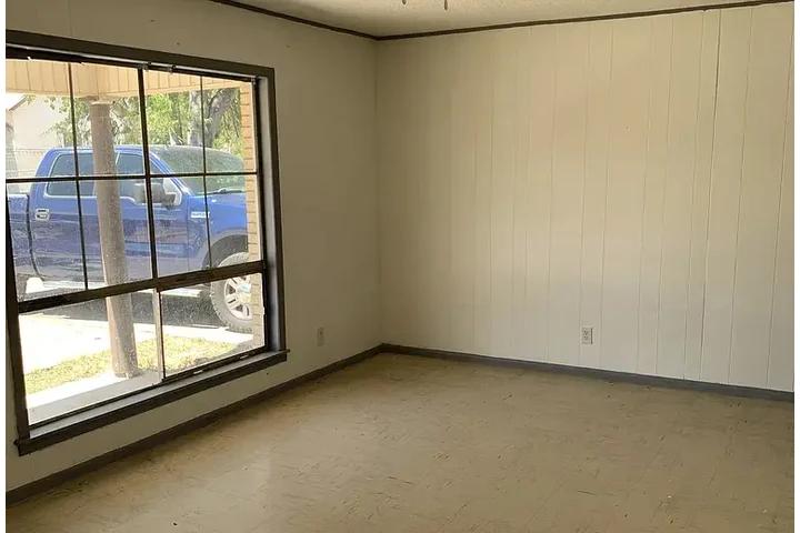$850 : HOUSE RENT AVAILABLE LAREDO TX image 2