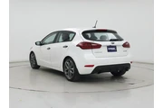 $16998 : Kia Forte5 2016 SX 4dr Hatch thumbnail
