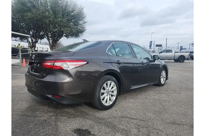 $18996 : Toyota Camry 2019 L 4dr Seda image 3