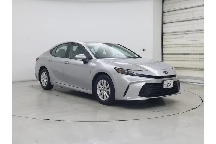 $29998 : Toyota Camry 2025 LE 4dr Sed image 1