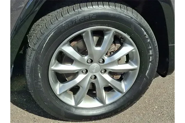 $14845 : Jeep Cherokee 2018 4x4 Latit image 8