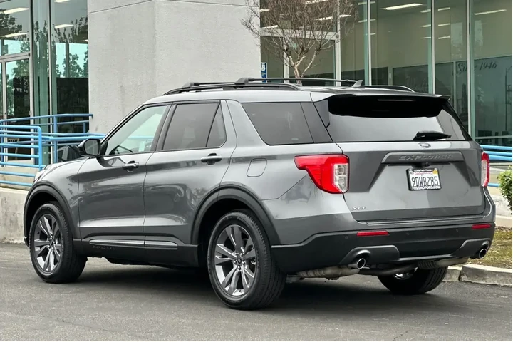 $26984 : Ford Explorer 2022 XLT 4dr S image 7