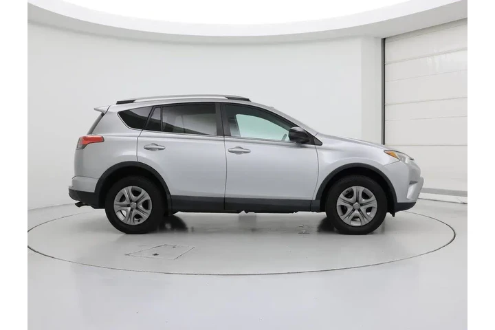 $20998 : Toyota RAV4 2017 AWD LE 4dr image 7