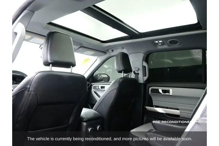 $23010 : Ford Explorer 2021 AWD XLT 4 image 8