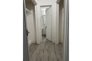 $1950 : Apartamento grande thumbnail