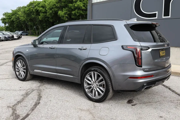 $25087 : 2020 XT6 AWD 4dr Sport image 6