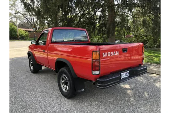 $2000 : Still clean and runs well image 5