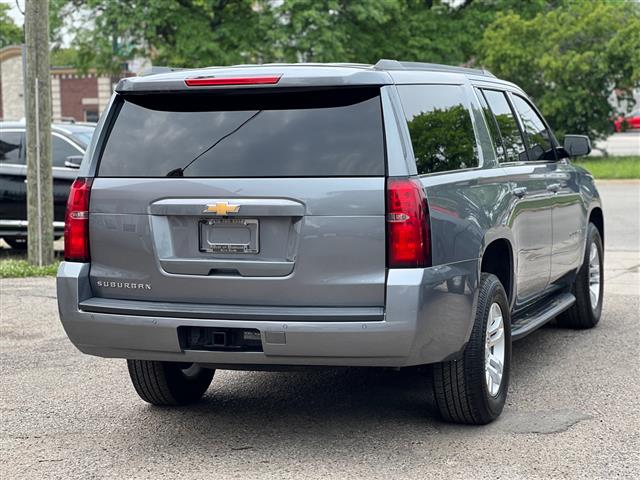 $27999 : 2019 Suburban image 6