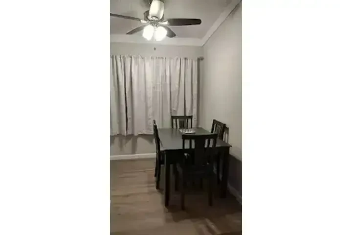 $1700 : $1700 UTILIDADES INCLUIDAS image 3