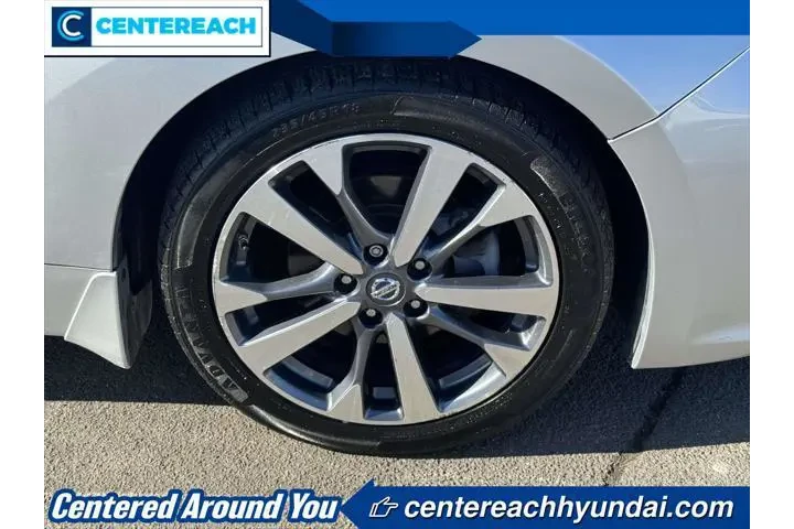 $10555 : Nissan Altima 2017 2.5 SR 4d image 7