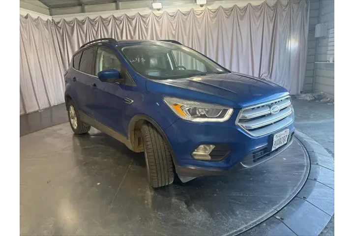 $10995 : Ford Escape 2019 SEL 4dr SUV image 3