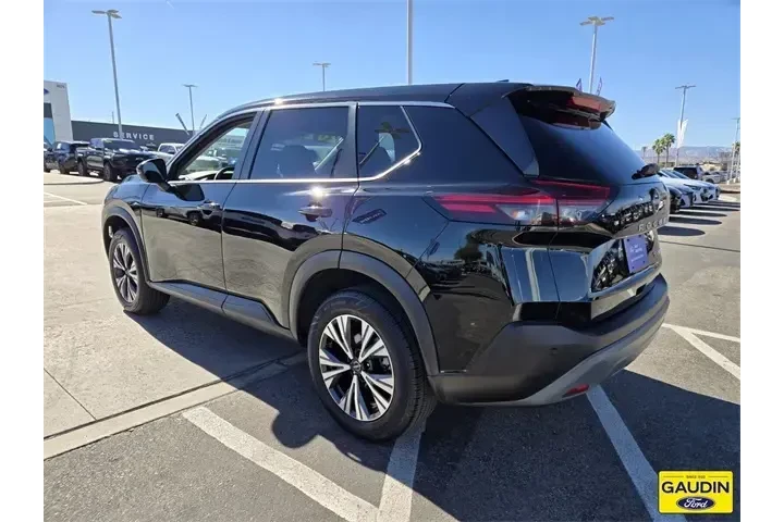 $19777 : Nissan Rogue 2022 AWD SV 4dr image 5