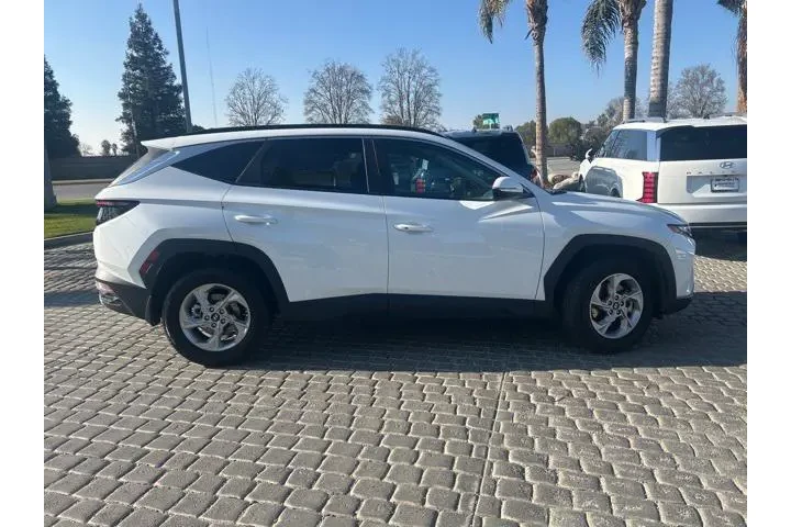 $21995 : Hyundai TUCSON 2022 AWD SEL image 5