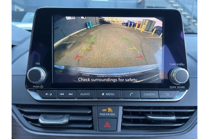 $17981 : Nissan Altima 2024 2.5 SV 4d image 9