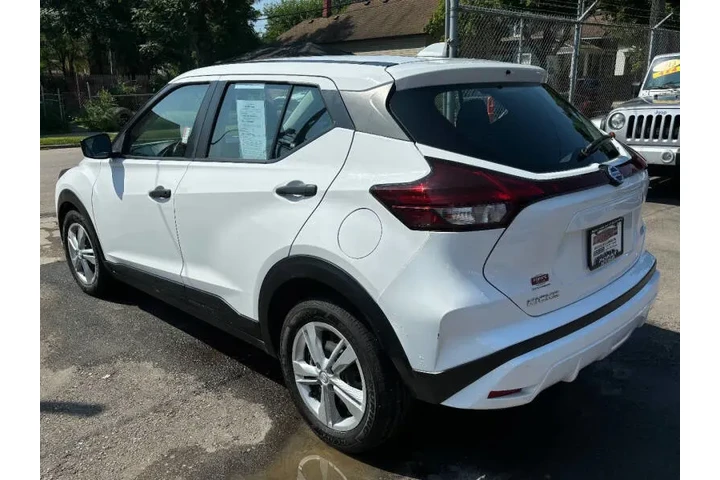 $16995 : 2021 Kicks S image 6