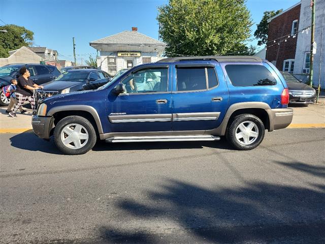 2003 Ascender S 4WD image 2