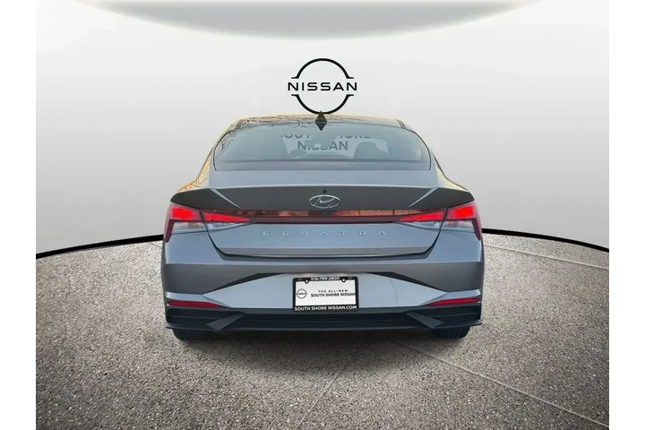 $17995 : Hyundai ELANTRA 2023 SEL 4dr image 6