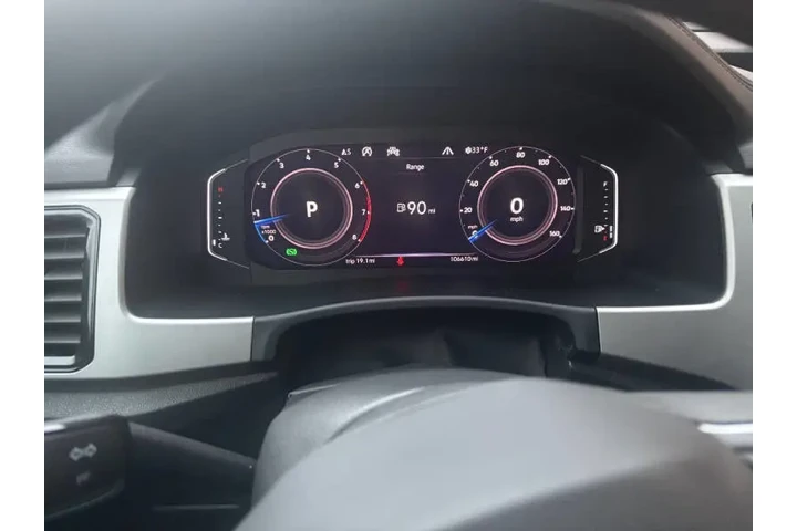 $22500 : 2020 Atlas Cross Sport V6 SEL image 10